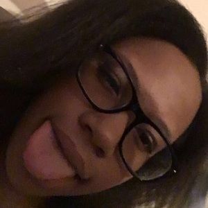 Meet your Posher, Jahla